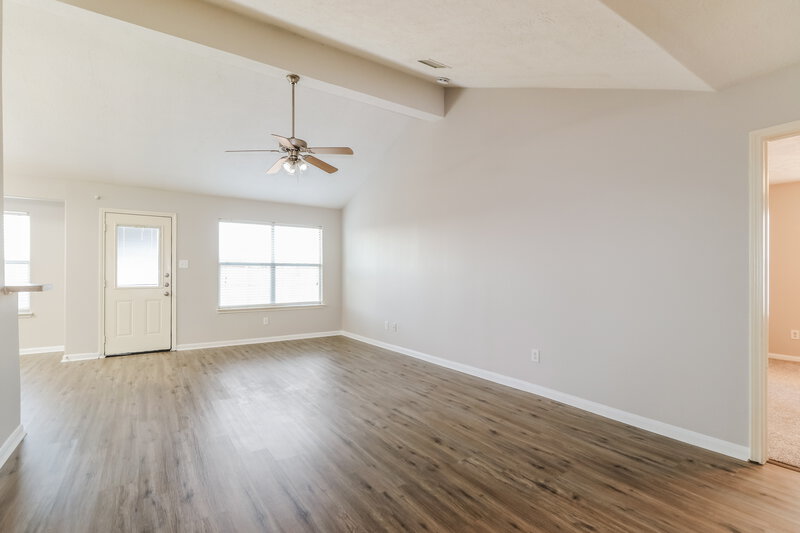 2,030/Mo, 28706 Little River Ct Spring, TX 77386 Living Room View
