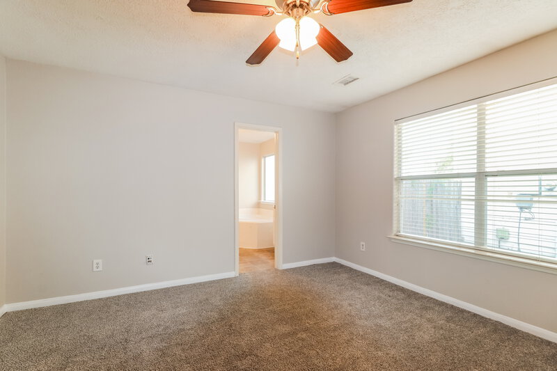 2,030/Mo, 28706 Little River Ct Spring, TX 77386 Main Bedroom View
