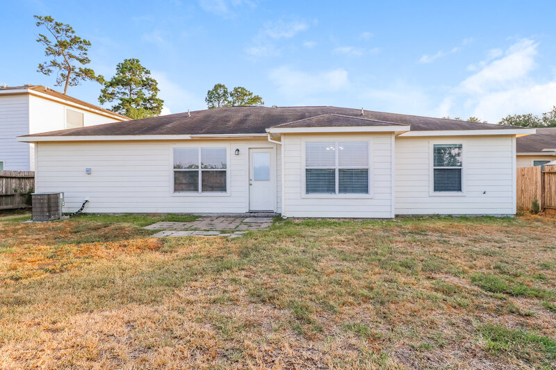 2,030/Mo, 28706 Little River Ct Spring, TX 77386 Rear View