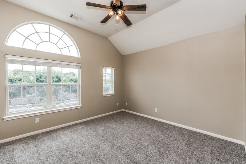 1,790/Mo, 814 Forest Ivy Ln Houston, TX 77067 Main Bedroom View