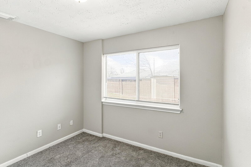 1,805/Mo, 814 Forest Ivy Ln Houston, TX 77067 Bedroom View 2