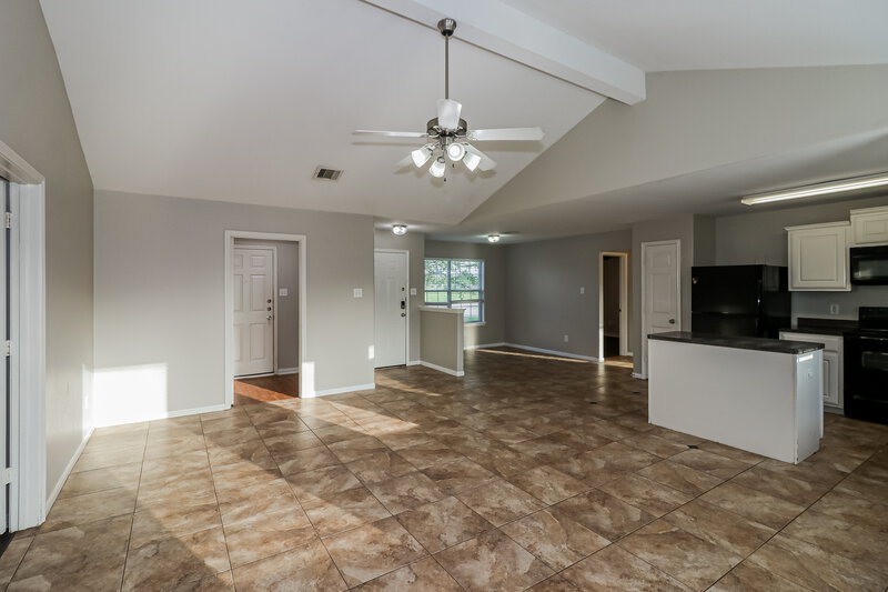 1,885/Mo, 4010 Cozy Trail Ct Richmond, TX 77469 Living Room View