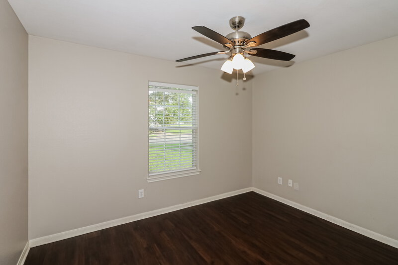 1,885/Mo, 4010 Cozy Trail Ct Richmond, TX 77469 Bedroom View 2