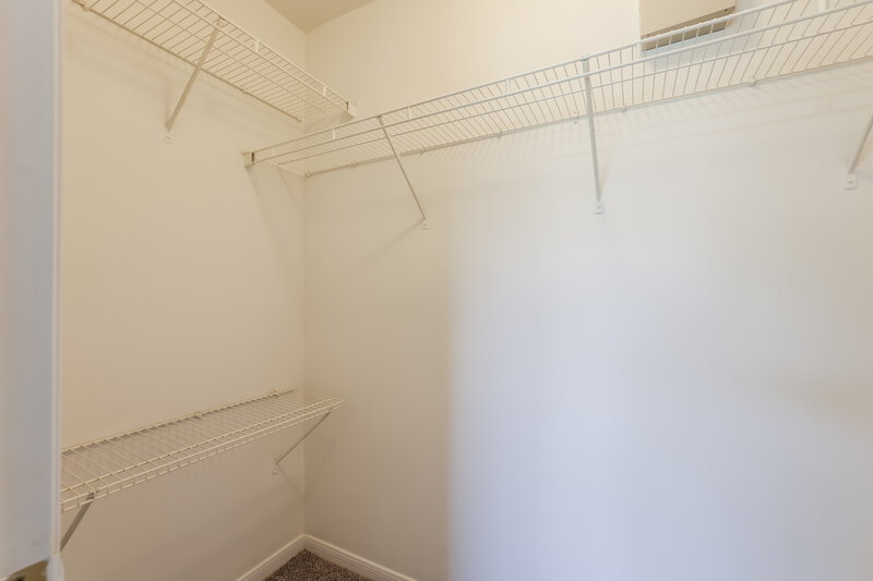 1,860/Mo, 19506 Buckland Park Dr Katy, TX 77449 Walk In Closet View