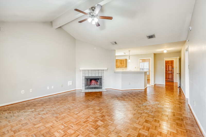 1,855/Mo, 19323 Bristlestar Dr Katy, TX 77449 Living Room View