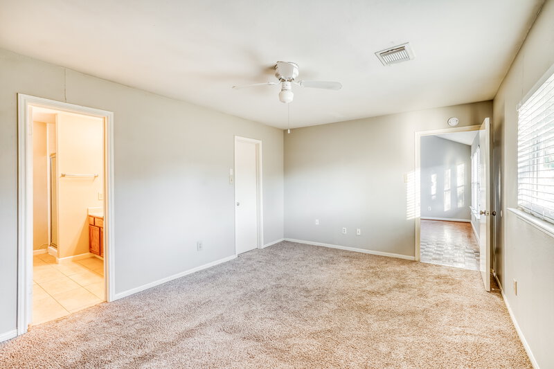 1,855/Mo, 19323 Bristlestar Dr Katy, TX 77449 Main Bedroom View 2