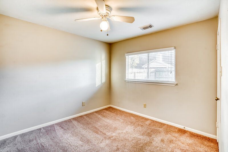 1,855/Mo, 19323 Bristlestar Dr Katy, TX 77449 Bedroom View