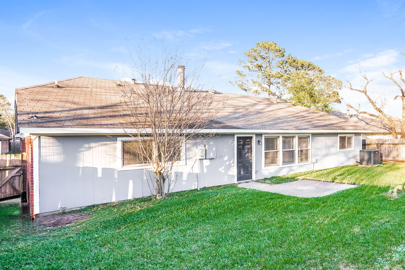 1,855/Mo, 19323 Bristlestar Dr Katy, TX 77449 Rear View