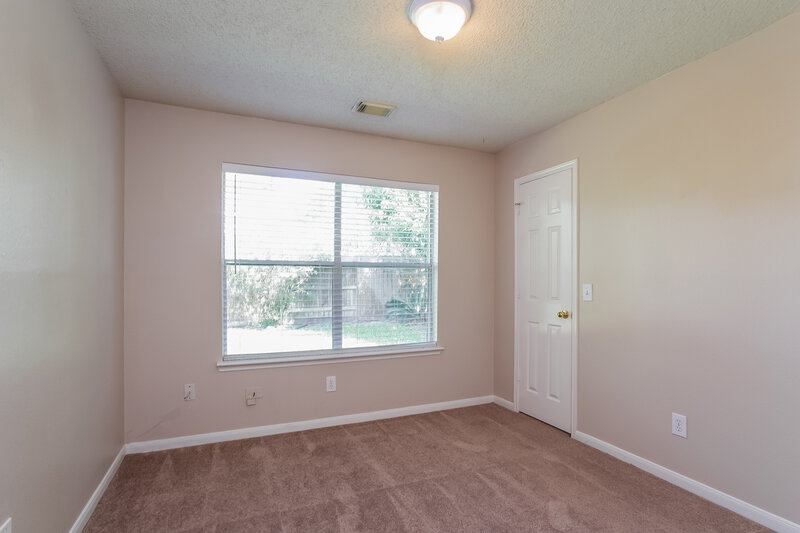 1,810/Mo, 7131 Maple Walk Dr Humble, TX 77346 Master Bedroom View
