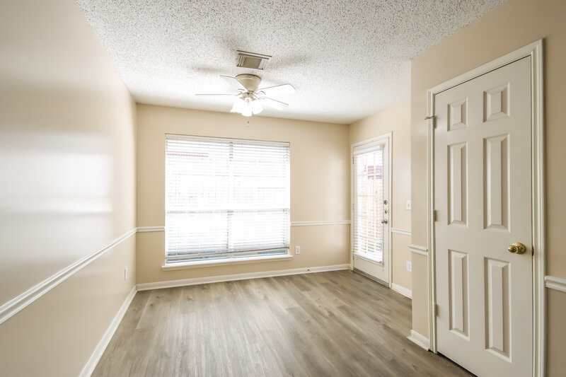 1,895/Mo, 7131 Maple Walk Dr Humble, TX 77346 Bedroom View 3
