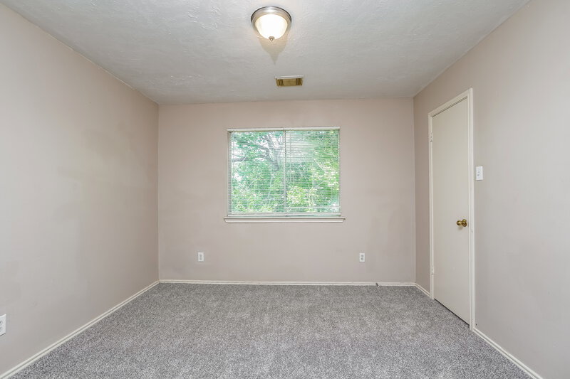 1,715/Mo, 8710 High Mountain Dr Houston, TX 77088 Bedroom View 2
