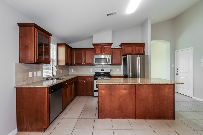 2,020/Mo, 19626 Little Pine Ln Katy, TX 77449 Kitchen View