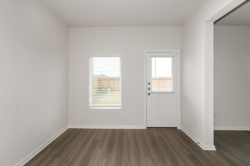 2,120/Mo, 428 Beechwood Hacienda Dr Katy, TX 77493 Dining Room View