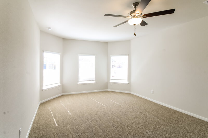 2,140/Mo, 413 Mystic Slopes Dr Katy, TX 77493 Main Bedroom View