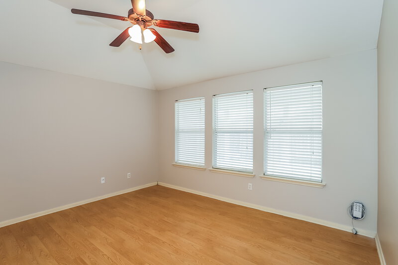 1,875/Mo, 10803 Tobar Falls Cir Houston, TX 77064 Main Bedroom View