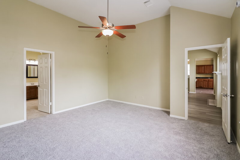 2,240/Mo, 20407 Avery Point Dr Katy, TX 77449 Main Bedroom View