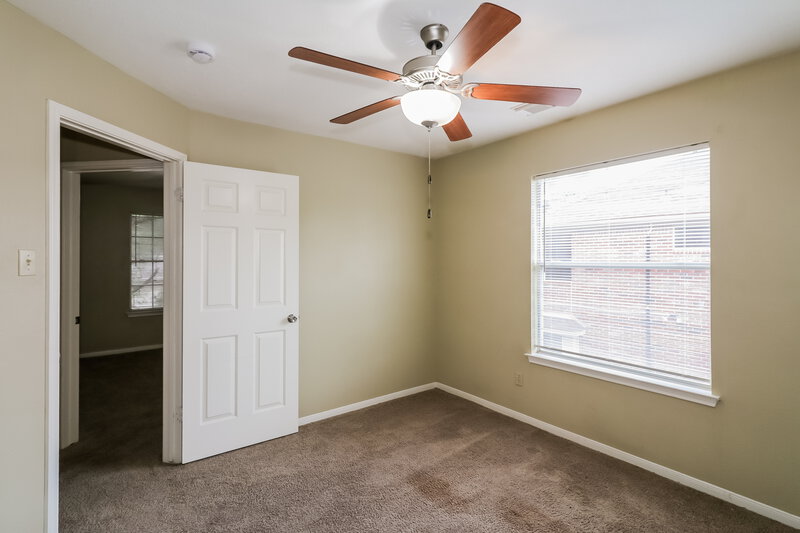 2,240/Mo, 20407 Avery Point Dr Katy, TX 77449 Bedroom View 2