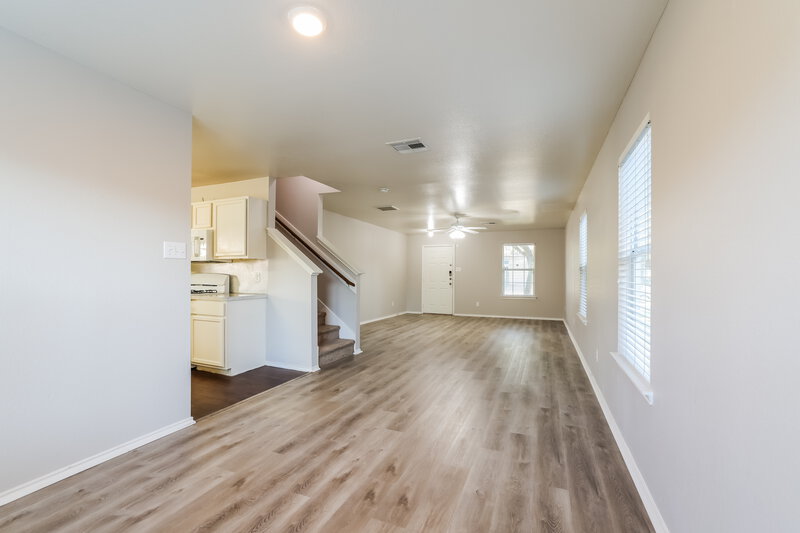 1,805/Mo, 20919 Imperial Landing Ln Katy, TX 77449 Living Room View