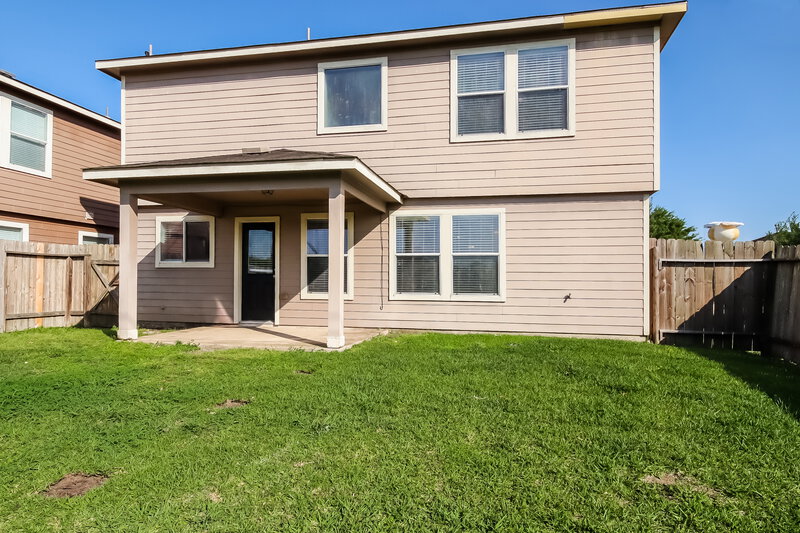 2,470/Mo, 1810 Skipwood Dr Missouri City, TX 77489 Rear View
