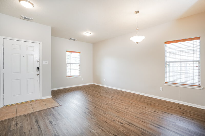3,320/Mo, 12919 Candlewood Glen Ln Houston, TX 77014 Dining Room View