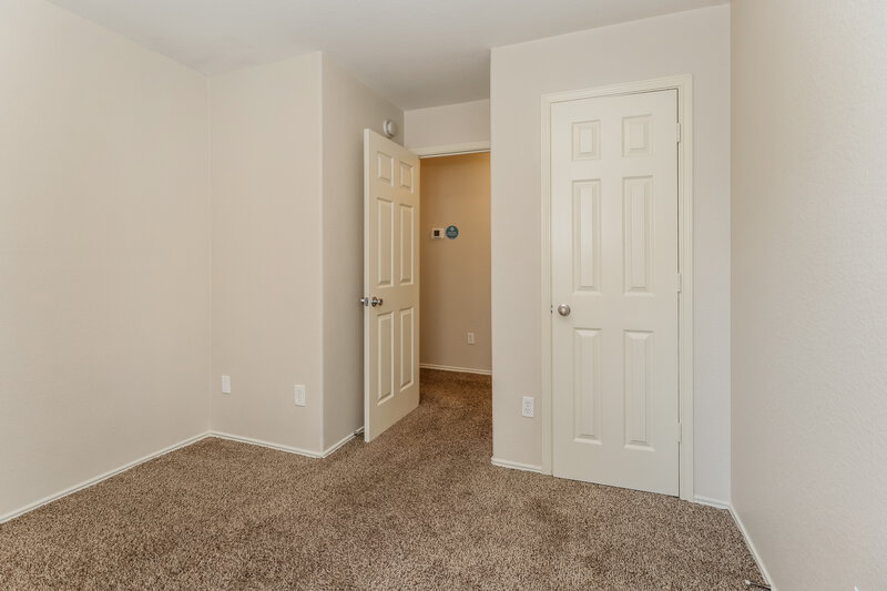 1,835/Mo, 13439 Lauren Forest Ln Houston, TX 77044 Bedroom View