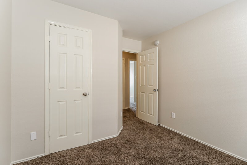 1,835/Mo, 13439 Lauren Forest Ln Houston, TX 77044 Bedroom View 2