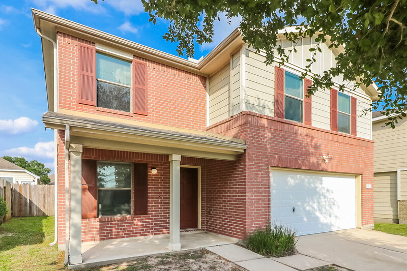 2,125/Mo, 16610 Cheshire Grove Ln Houston, TX 77090 Front View