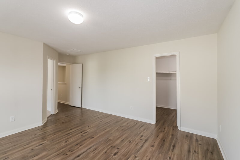 2,125/Mo, 16610 Cheshire Grove Ln Houston, TX 77090 Main Bedroom View 2