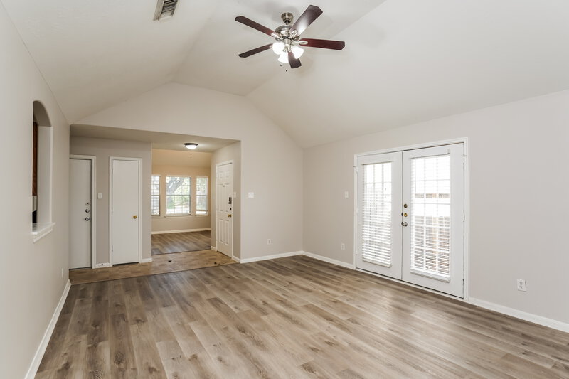 1,655/Mo, 20739 Baron Bend Ln Katy, TX 77449 Living Room View