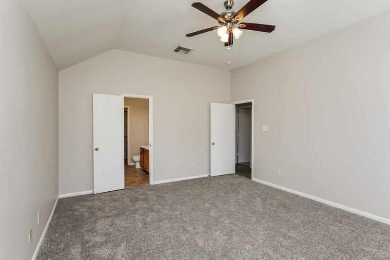 1,655/Mo, 20739 Baron Bend Ln Katy, TX 77449 Main Bedroom View 2