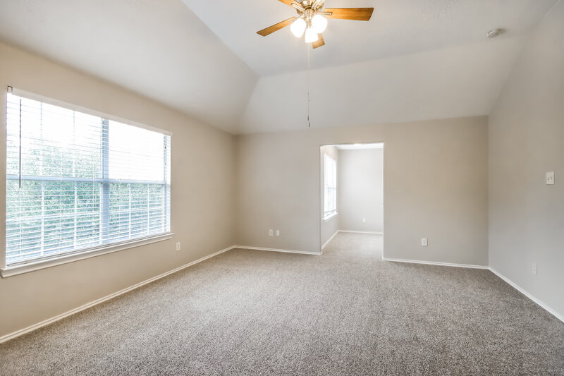 2,085/Mo, 3002 Cypress Island Dr Houston, TX 77073 Main Bedroom View