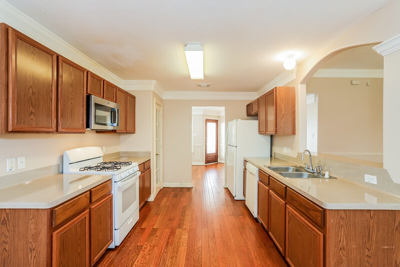 2,015/Mo, 6003 Camron Point Cir Katy, TX 77449 Kitchen View