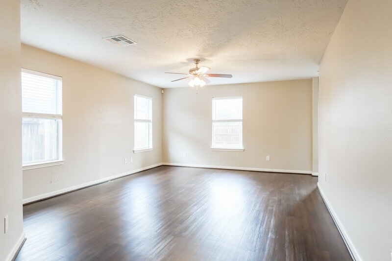 1,640/Mo, 21818 Hemlock Park Dr Houston, TX 77073 Misc View