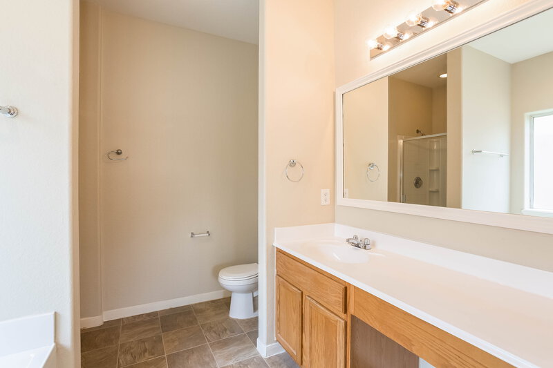 2,385/Mo, 2723 Durham Chase Ln Katy, TX 77449 Master Bathroom View