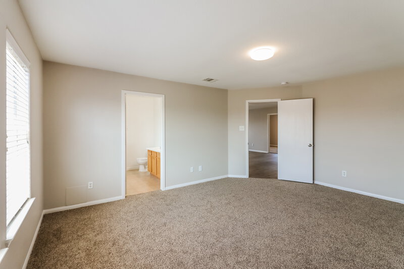 2,280/Mo, 1942 Skipwood Dr Missouri City, TX 77489 Main Bedroom View 2