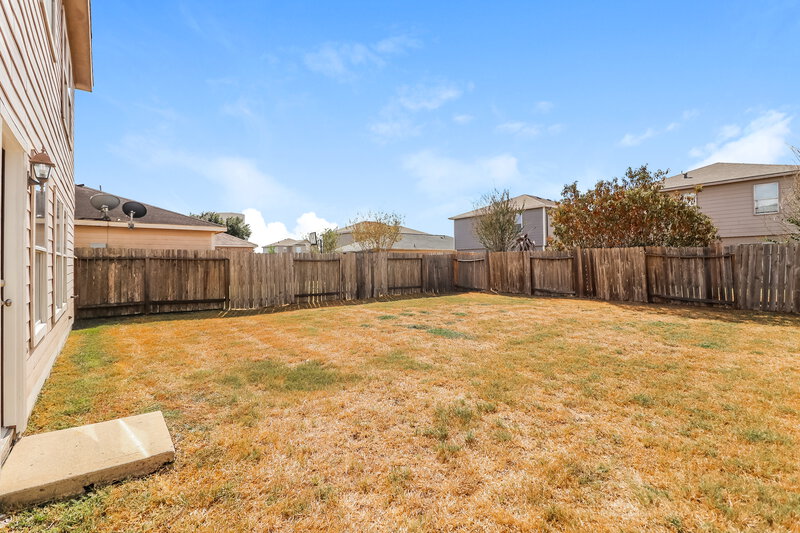 2,280/Mo, 1942 Skipwood Dr Missouri City, TX 77489 Backyard View