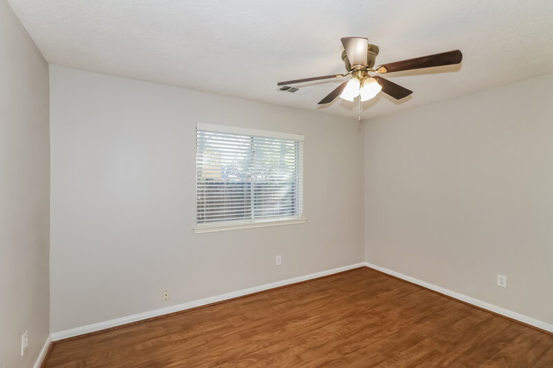 2,075/Mo, 18714 Timber Spring Dr Humble, TX 77346 Bedroom View