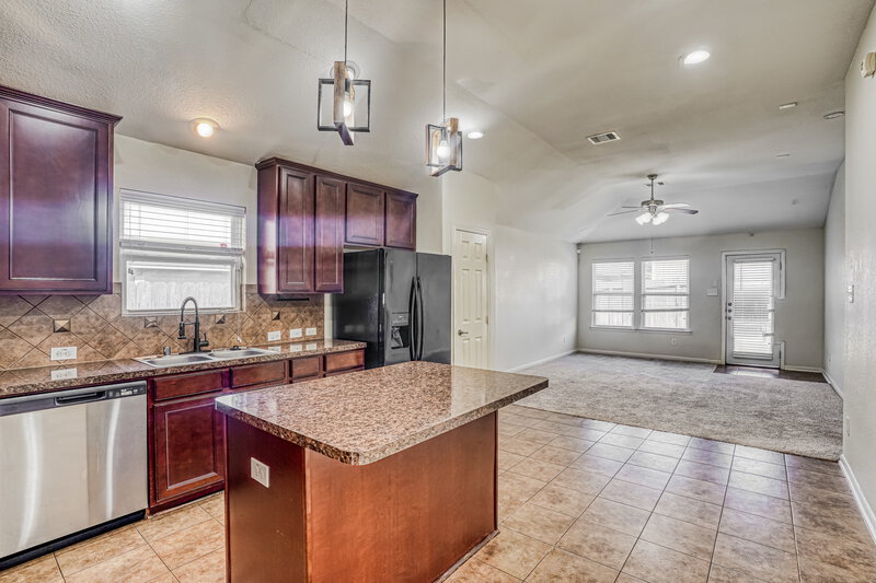 1,930/Mo, 2219 Diamond Crest Dr Missouri City, TX 77489 Kitchen View