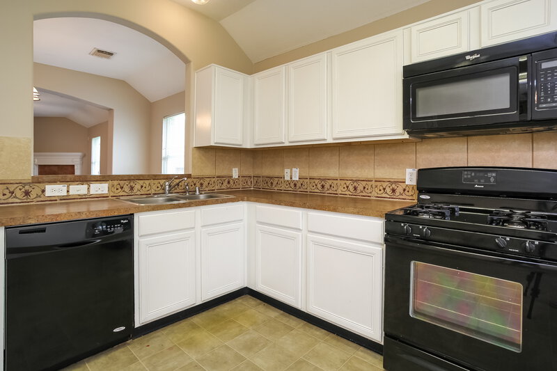 2,560/Mo, 4530 Coral Rose Ct Humble, TX 77396 Kitchen View 2