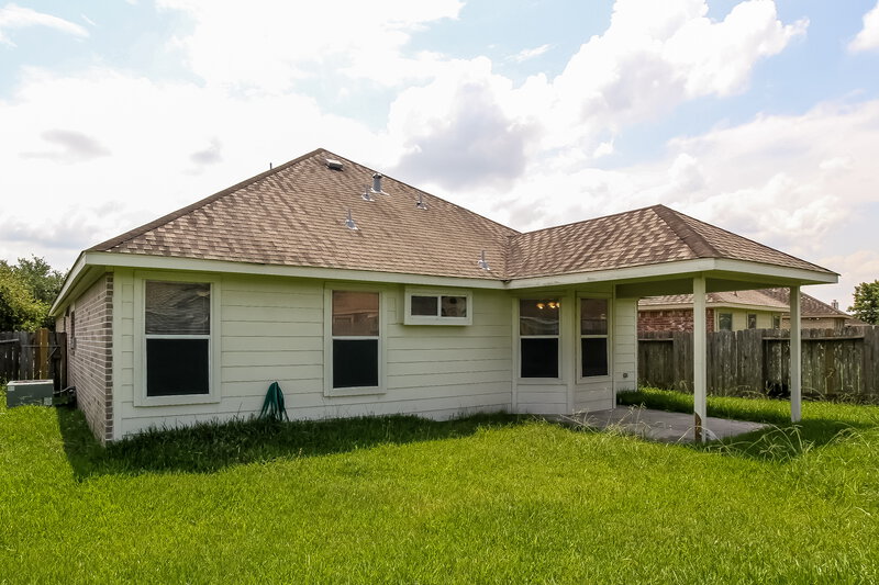 2,560/Mo, 4530 Coral Rose Ct Humble, TX 77396 Rear View