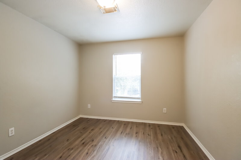 1,875/Mo, 12411 Grossmount Dr Houston, TX 77066 Bedroom View
