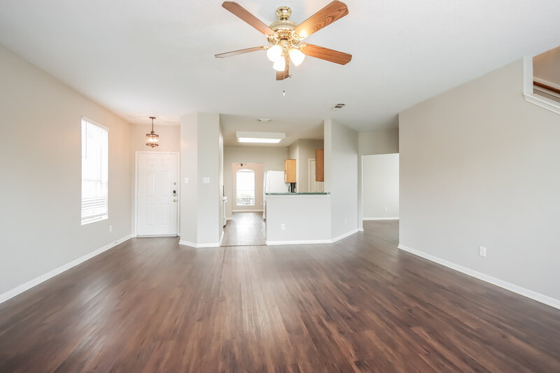 2,110/Mo, 12151 Landsdown Ridge Way Humble, TX 77346 Living Room View 2
