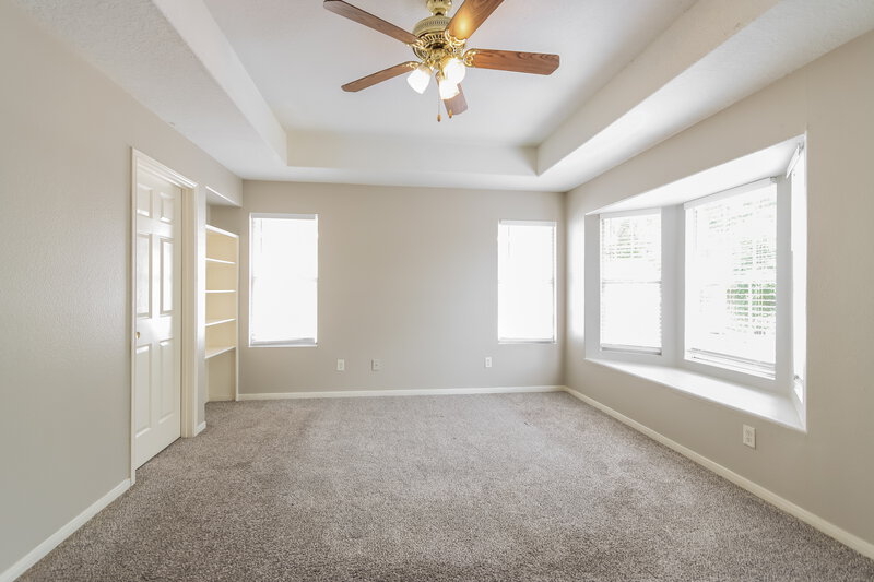 2,110/Mo, 12151 Landsdown Ridge Way Humble, TX 77346 Main Bedroom View