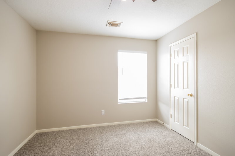 2,110/Mo, 12151 Landsdown Ridge Way Humble, TX 77346 Bedroom View