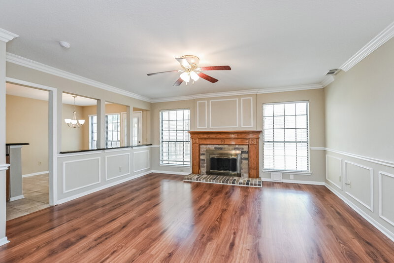 2,665/Mo, 17535 Rustling Aspen Ln Houston, TX 77095 Living Room View