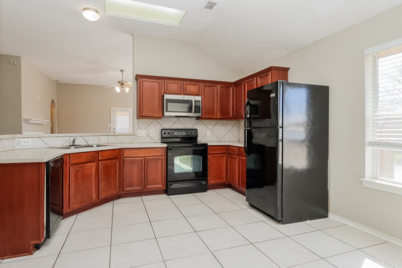2,090/Mo, 6402 Bright Falls Ln Katy, TX 77449 Kitchen View