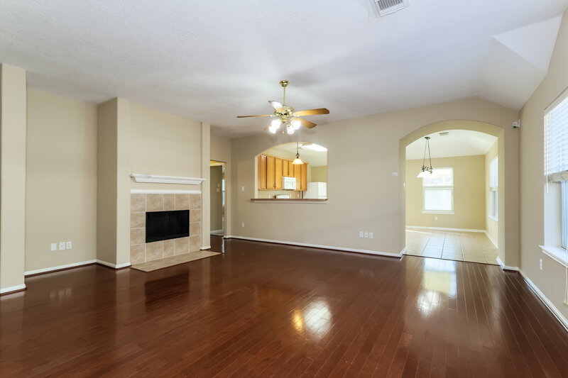 2,085/Mo, 3223 Spring Ranch Ln Spring, TX 77388 Living Room View