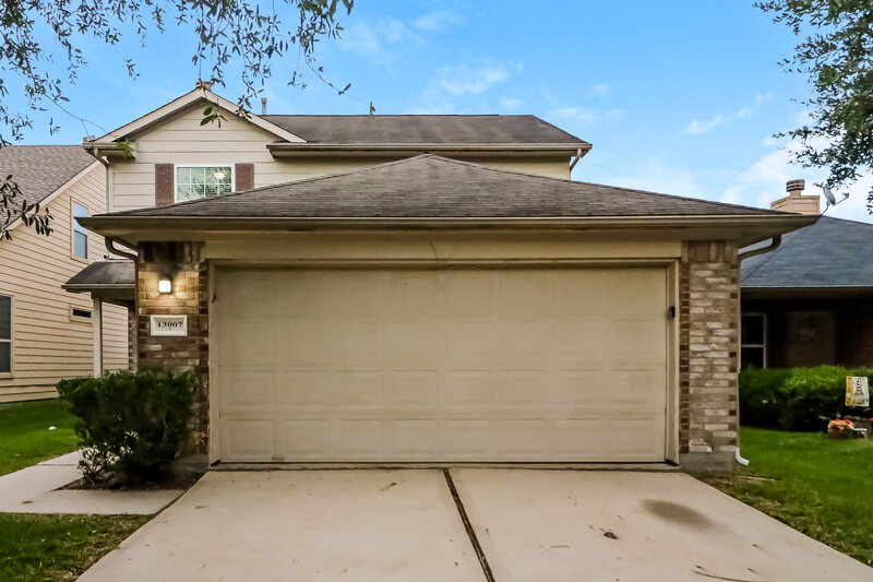 2,135/Mo, 13007 Fenland Field Ln Houston, TX 77047 External View