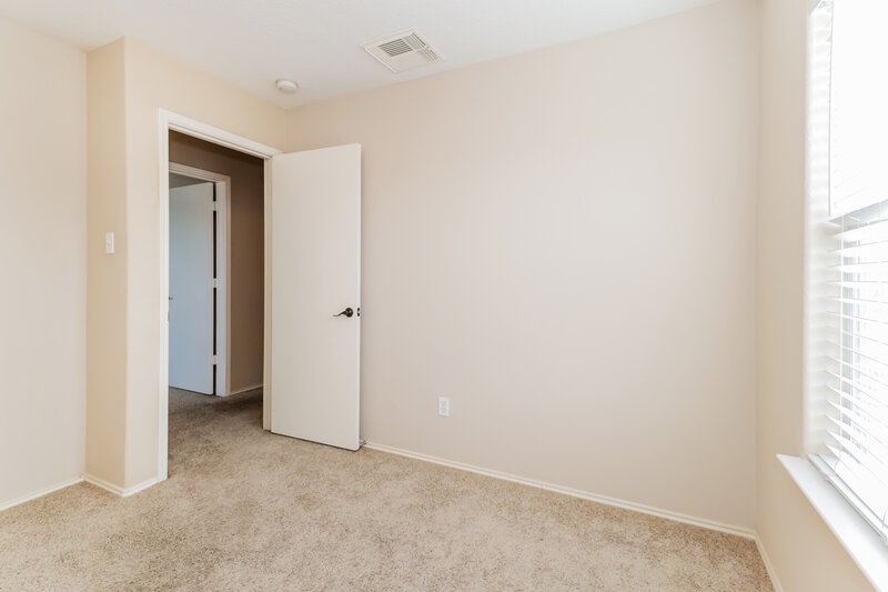 1,860/Mo, 2122 Pine Croft Dr Humble, TX 77396 Bedroom View