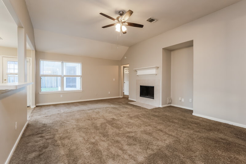 1,780/Mo, 3219 Candlepine Dr Spring, TX 77388 Living Room View 2